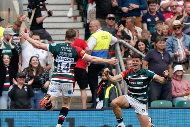 Freddie Burns’ (right) drop-goal with 20 seconds remaining saw Leicester home (Tim Goode/PA)