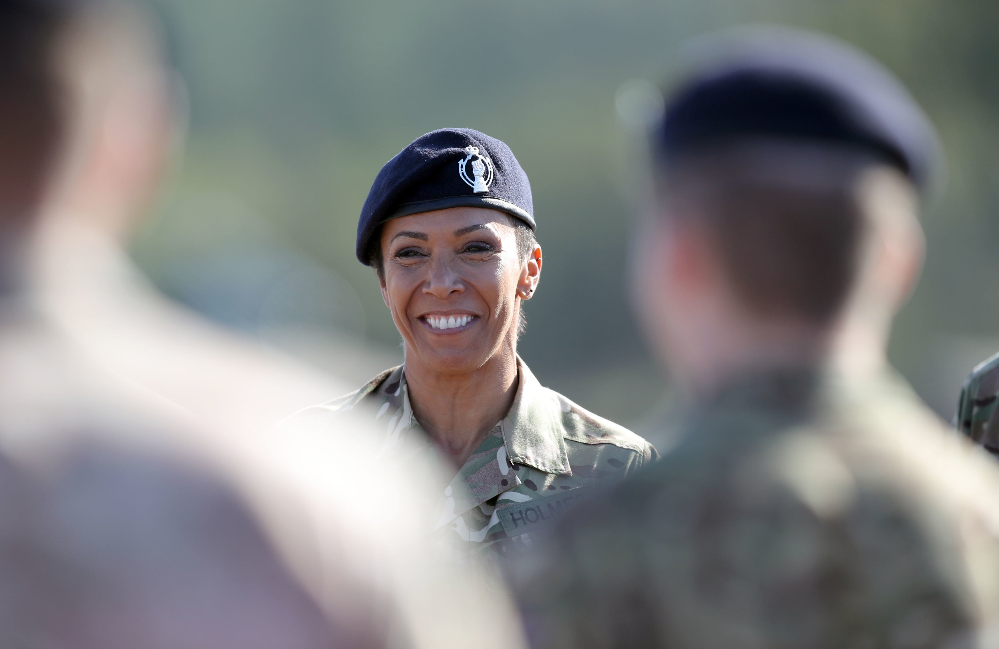 Dame Kelly admits to secret relationships with women while in the army
