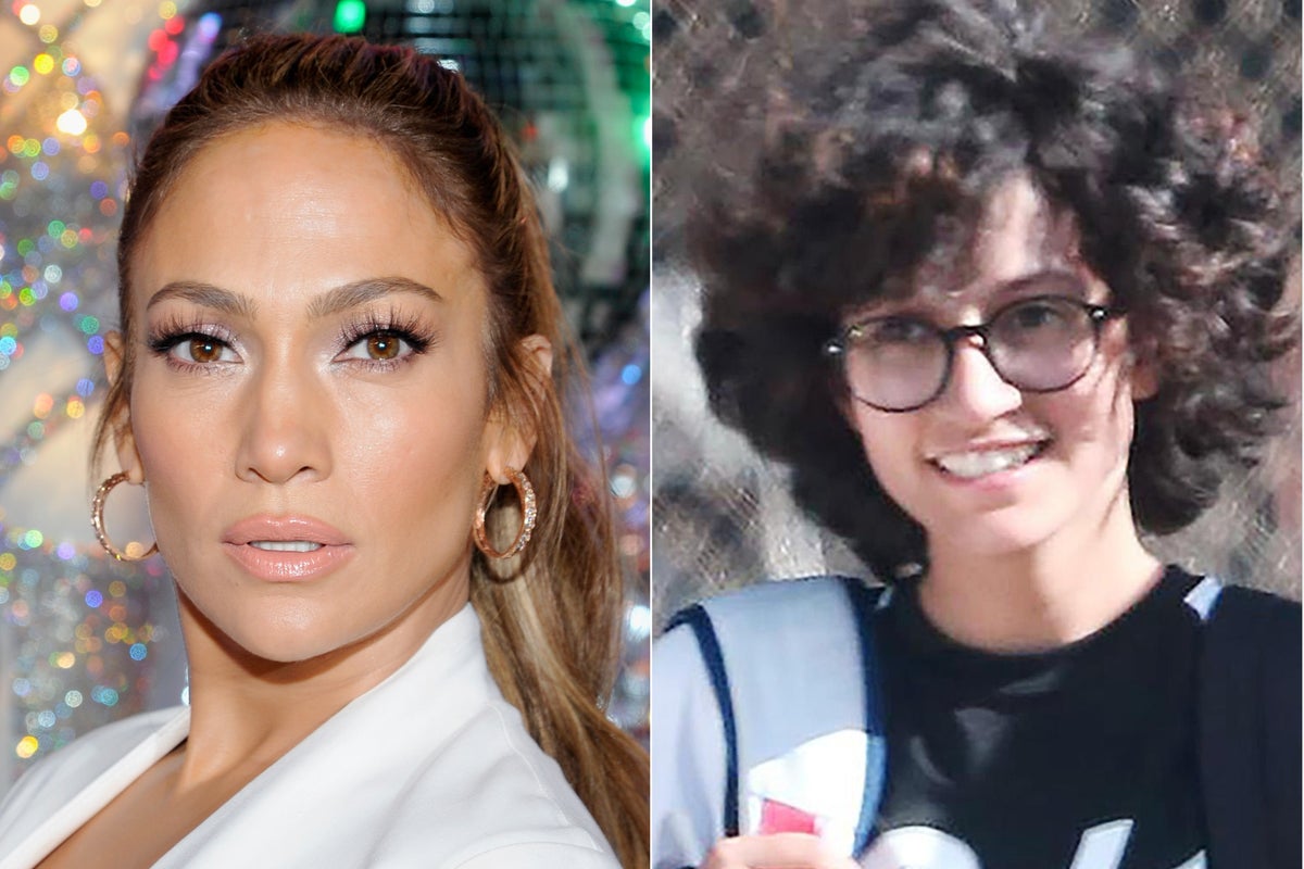 Jennifer Lopez introduces her child to stage using gender-neutral pronouns  | The Independent