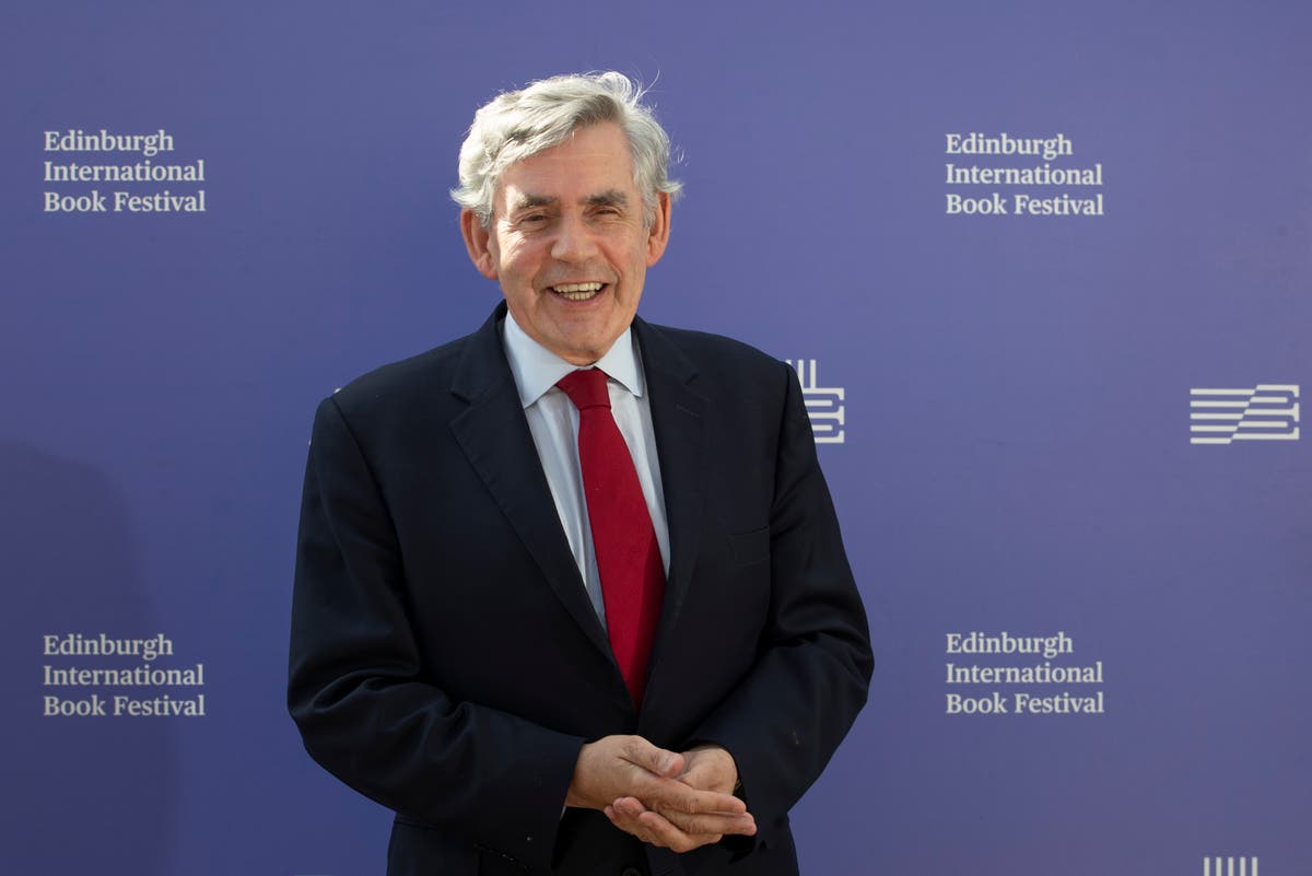 UK &lsquo;leaderless but not powerless&rsquo; says former PM Gordon Brown