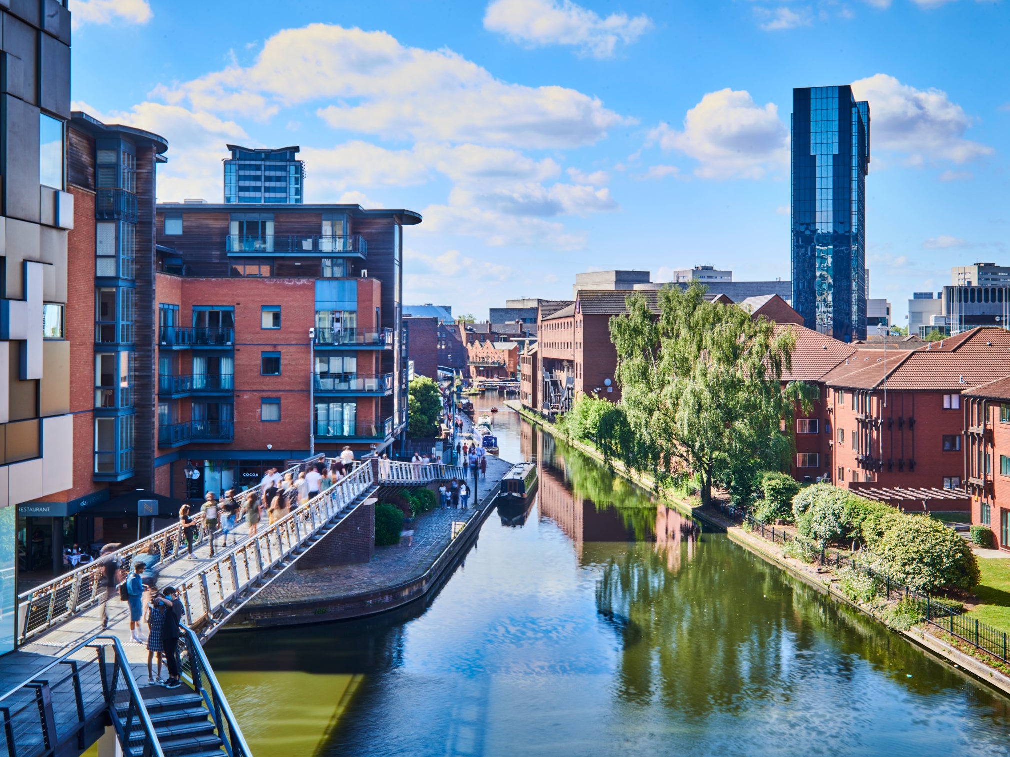 Birmingham has more kilometres of canals than Venice and Amsterdam
