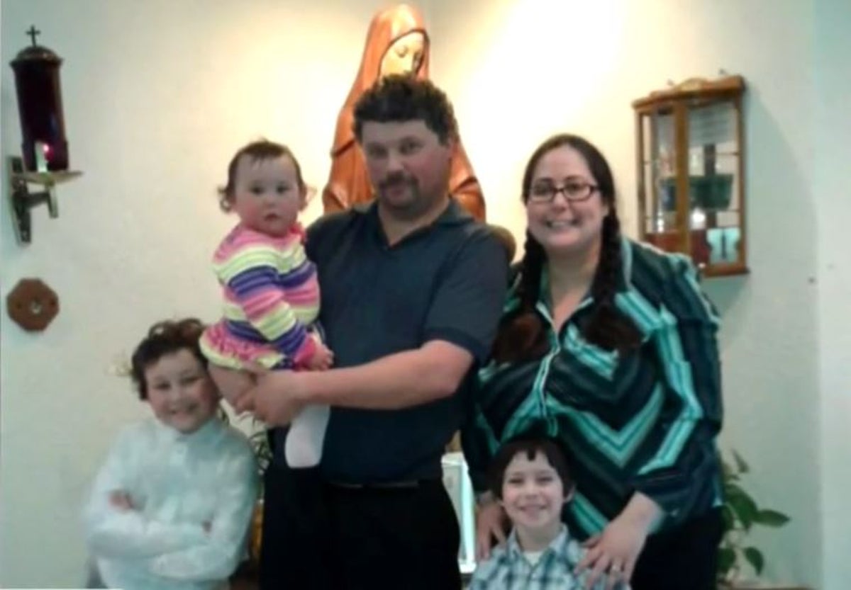 Üç çocuğunu sarhoş bir sürücü tarafından öldüren baba, Ontario'da intihar ederek öldü
