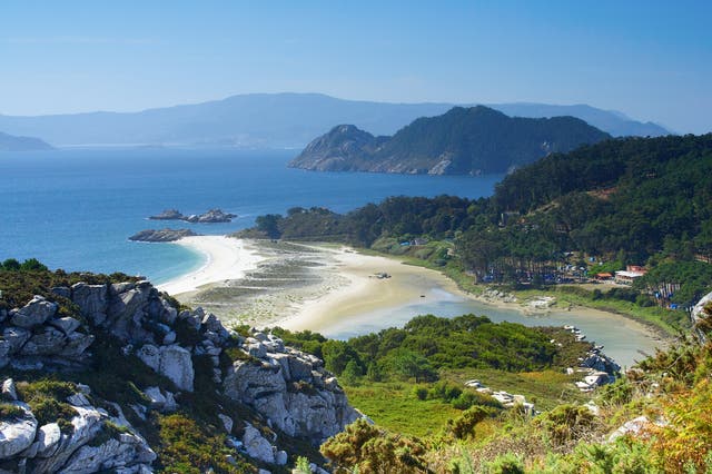 <p>Beaches near Vigo, Galicia, Spain</p>