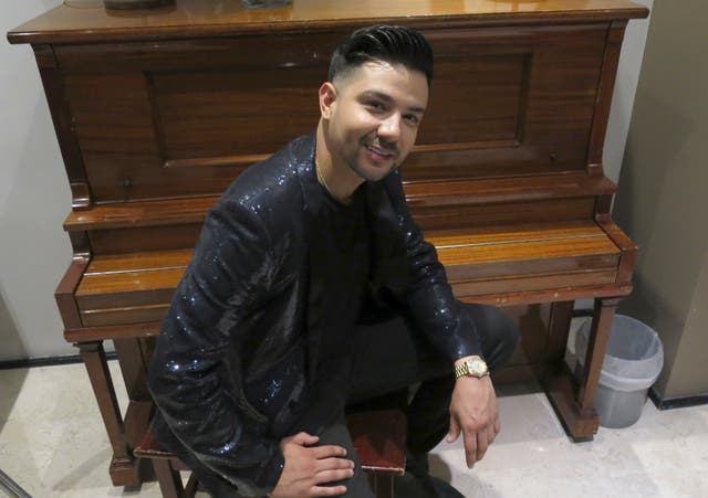 LUIS CORONEL