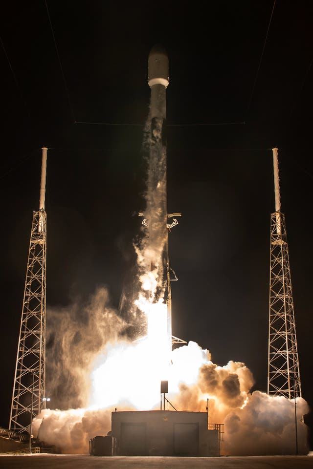 <p>The 19 June SpaceX rocket launch that may have created a red glow in the sky</p>