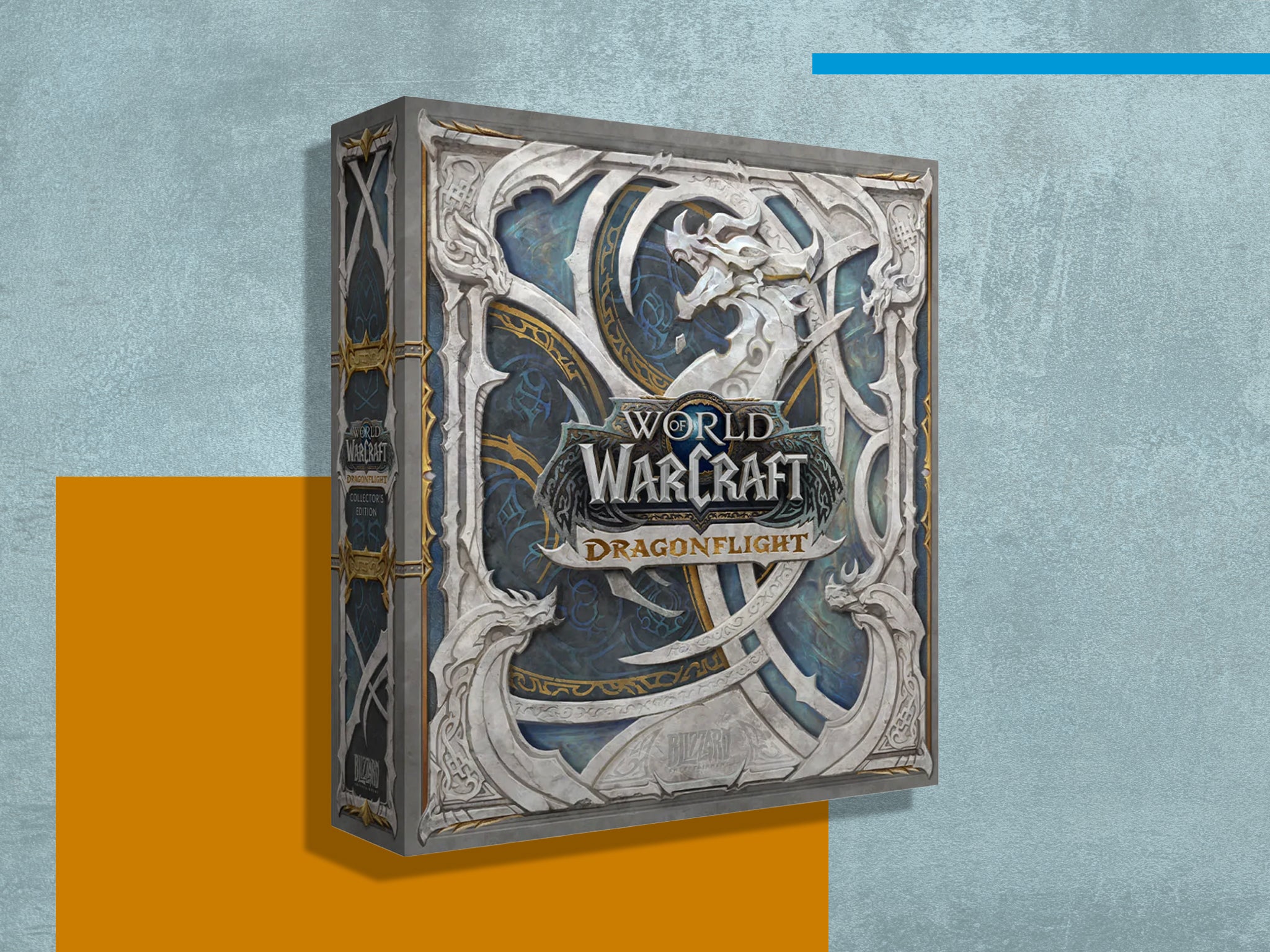 <p>The special edition comes with lots of exclusive WoW goodies</p>