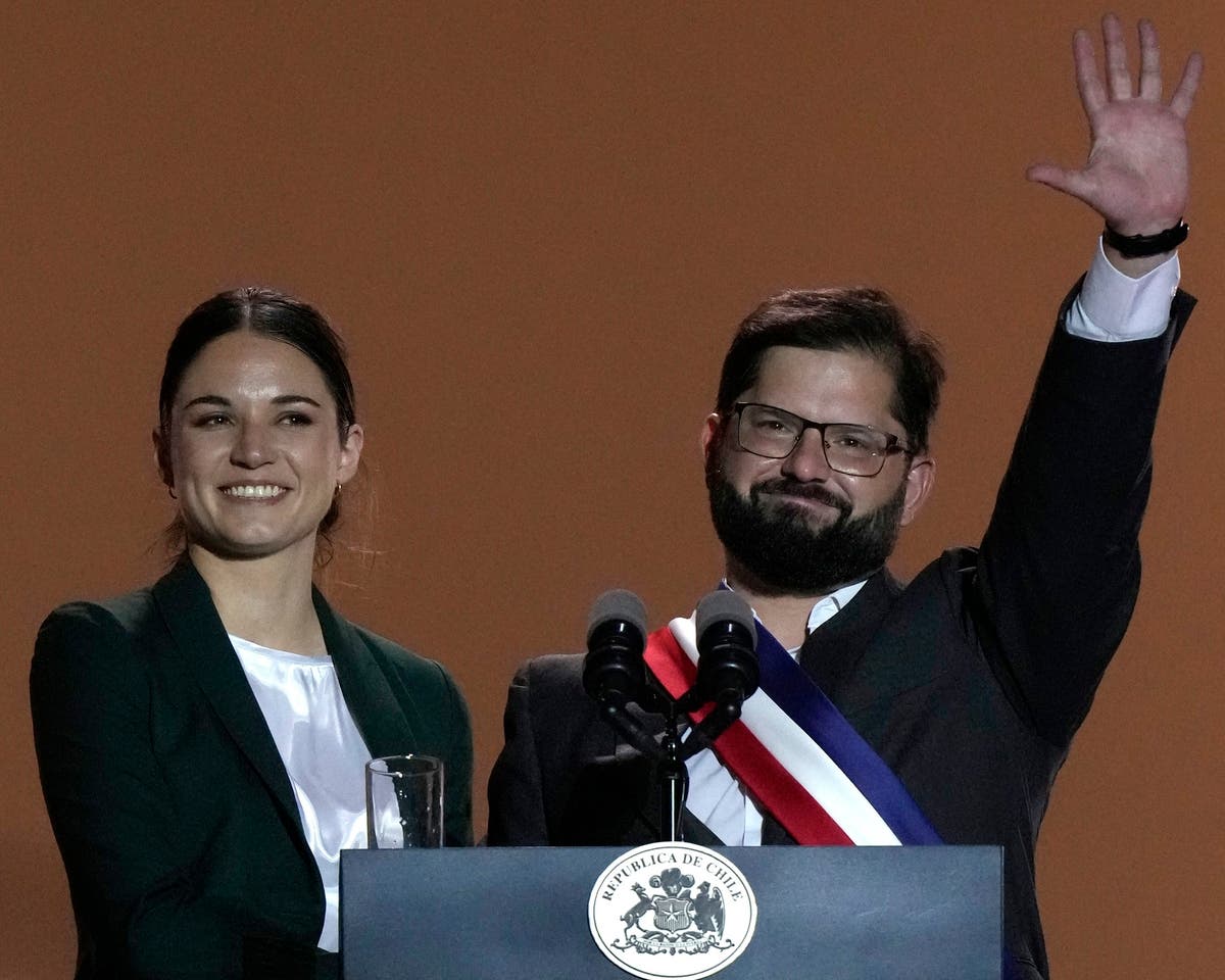 Chile enfrenta polémica por rehacer el papel de primera dama