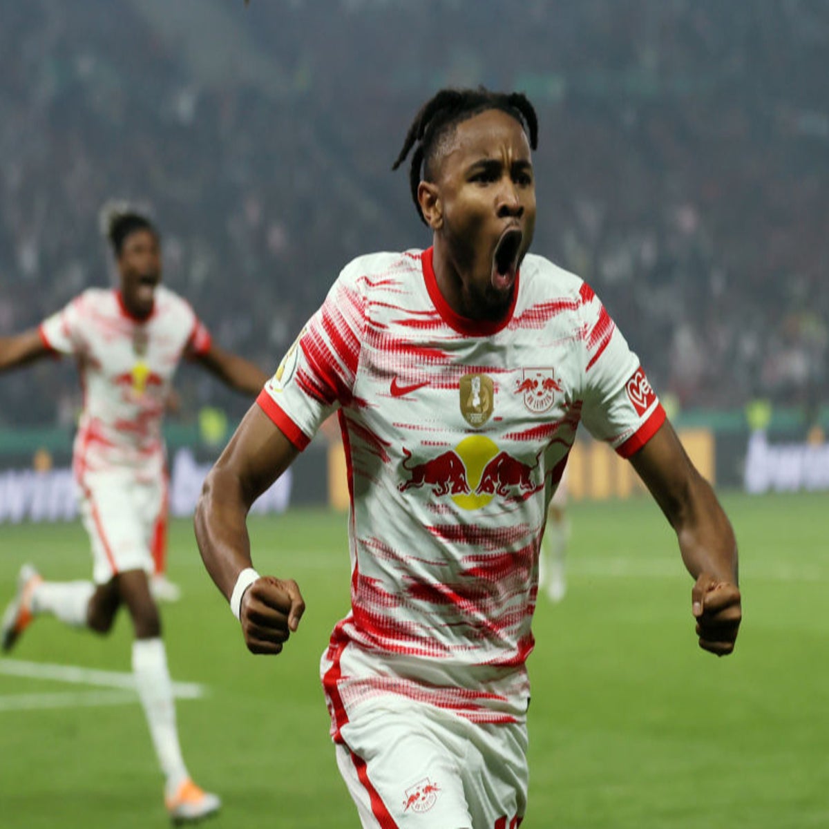 Manchester United and Chelsea-linked Nkunku signs new RB Leipzig contract  until 2026