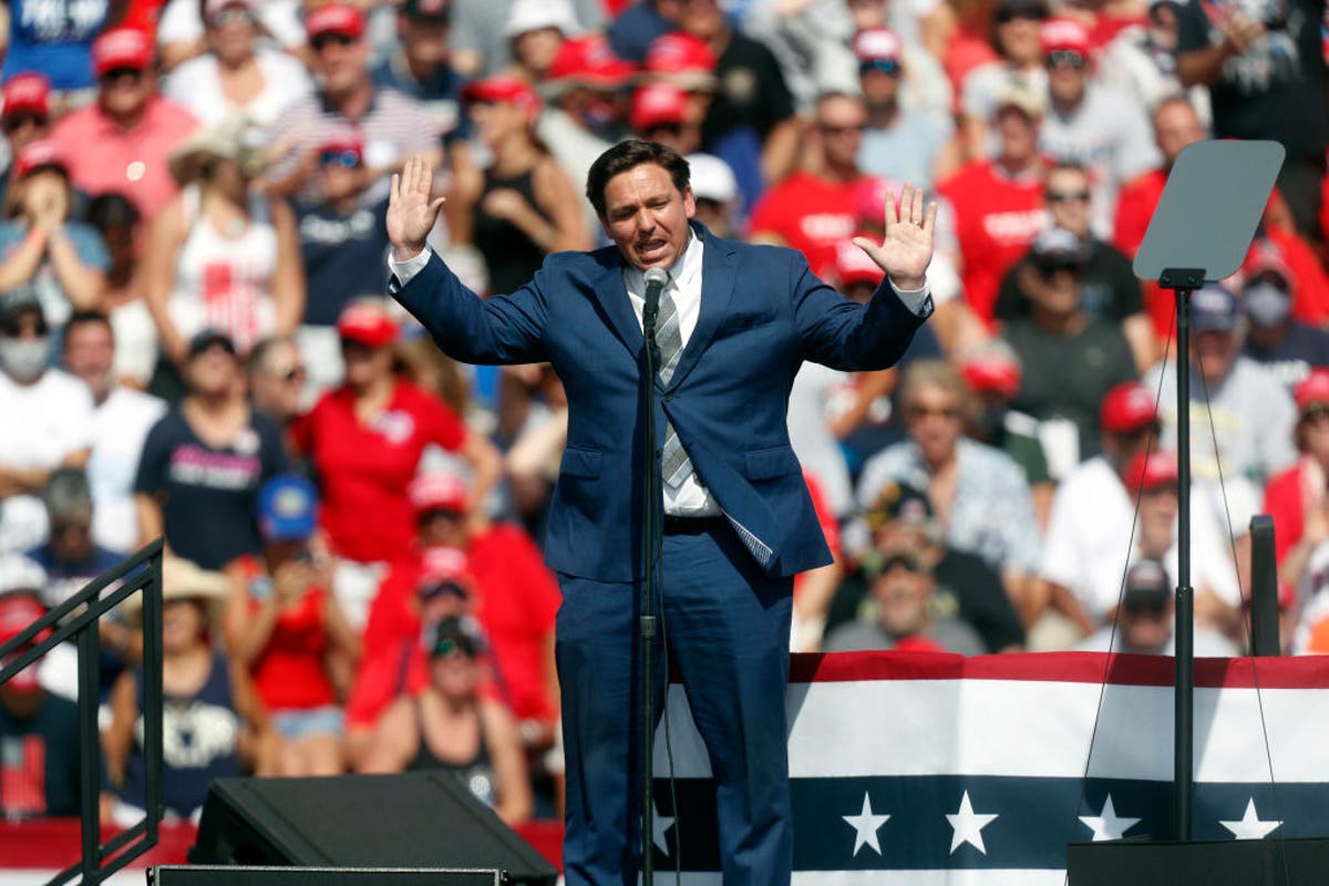 Donald Trump responds to rumours of 2024 primary challenge from Ron DeSantis