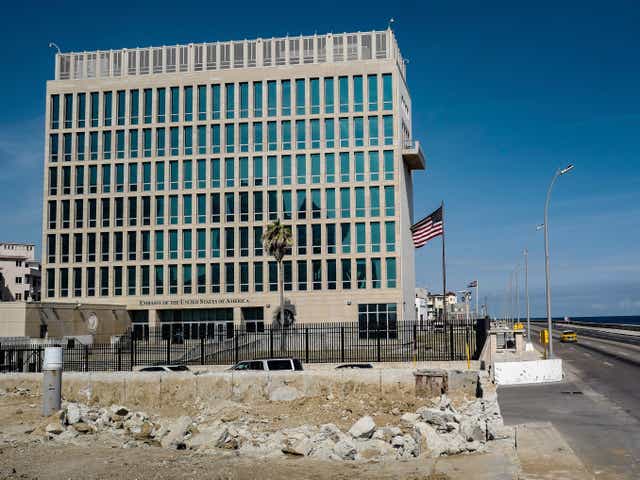 <p>View of the US embassy in Havana, on May 18, 2022</p>