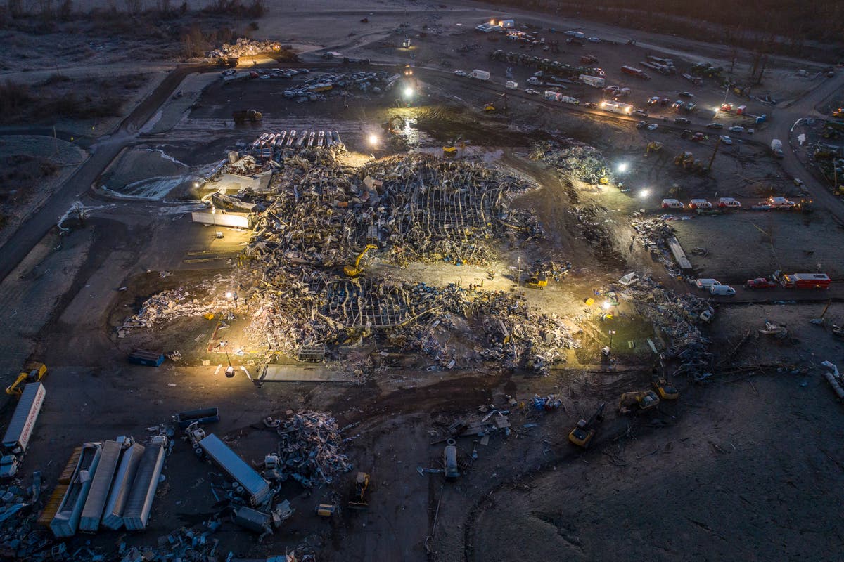 Owners of candle factory damaged in tornado plan expansion Owners of candle factory damaged in tornado plan expansion