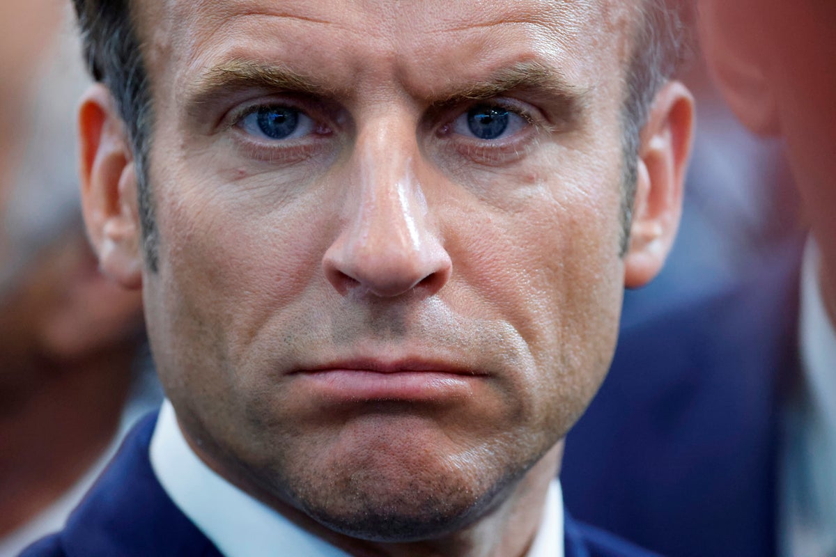 Evde sorun yaşayan Fransız Macron, kilit bir dünya oyuncusu olmaya devam ediyor