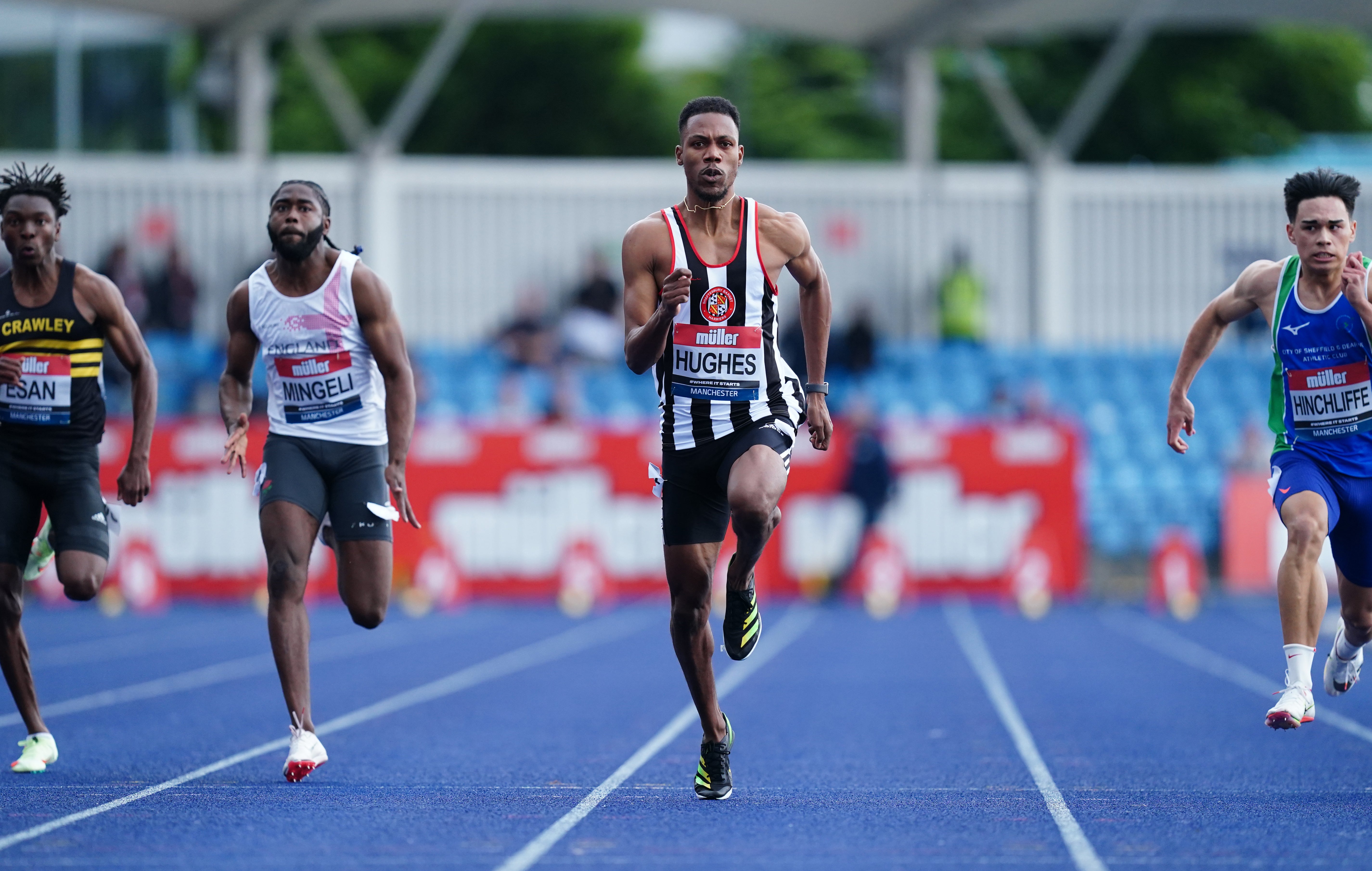 Zharnel Hughes en route to victory in his heat