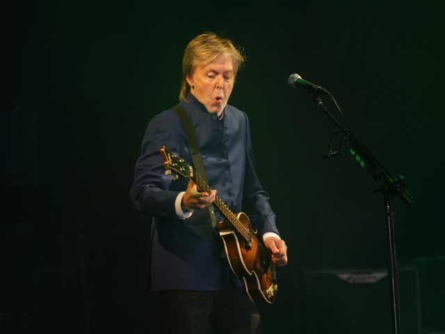 EDITORIAL USE ONLY. NO ARCHIVING. PLEASE NOTE MANDATORY RESTRICTIONS APPLY: 1) This photograph may only be used until July 23, 2022. 2) This photograph may only be used in context with the Glastonbury Festival 2022. Paul McCartney performing on the Pyramid Stage during the Glastonbury Festival at Worthy Farm in Somerset. Picture date: Saturday June 25, 2022. (Yui Mok/PA)