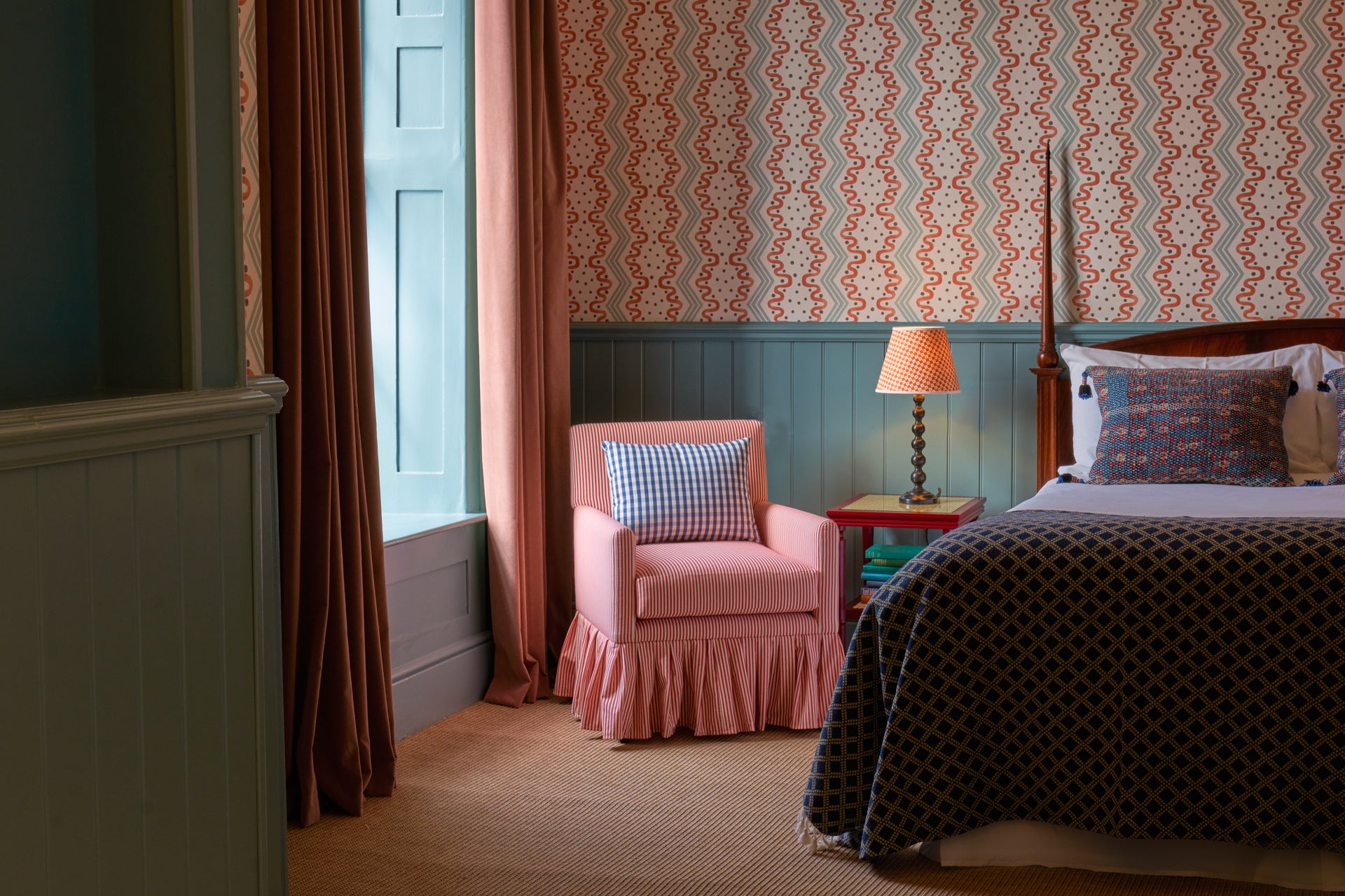 The Mitre’s stylish bedrooms look out over Hampton Court Palace