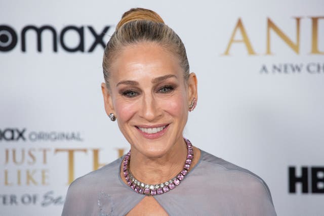<p>Sarah Jessica Parker discusses gray hair and ageing</p>
