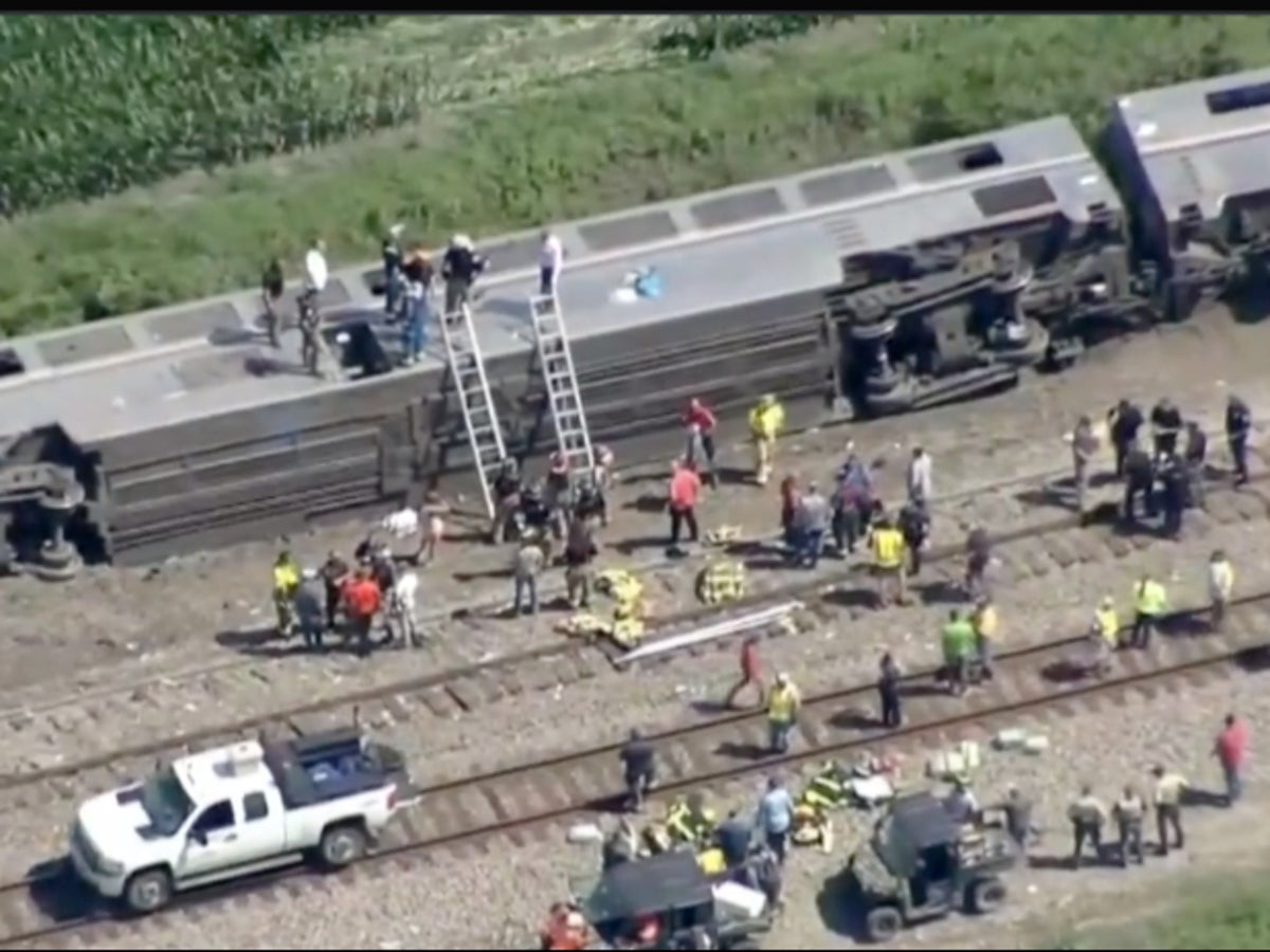 Amtrak derailment – live: ‘Mass casualty event’ as train carrying 243 derails in Missouri