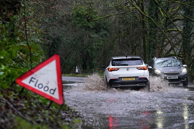 <p>A yellow weather warning and two flood alerts have been issued in parts of Scotland  </p>