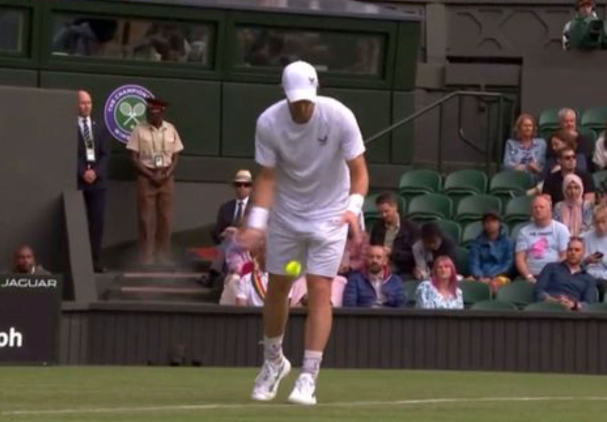 Andy Murray used an underarm serve in the first round at Wimbledon