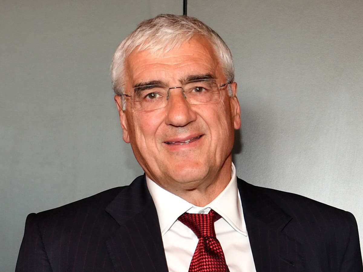 Tory donor who funds climate denial campaign group set to become peer