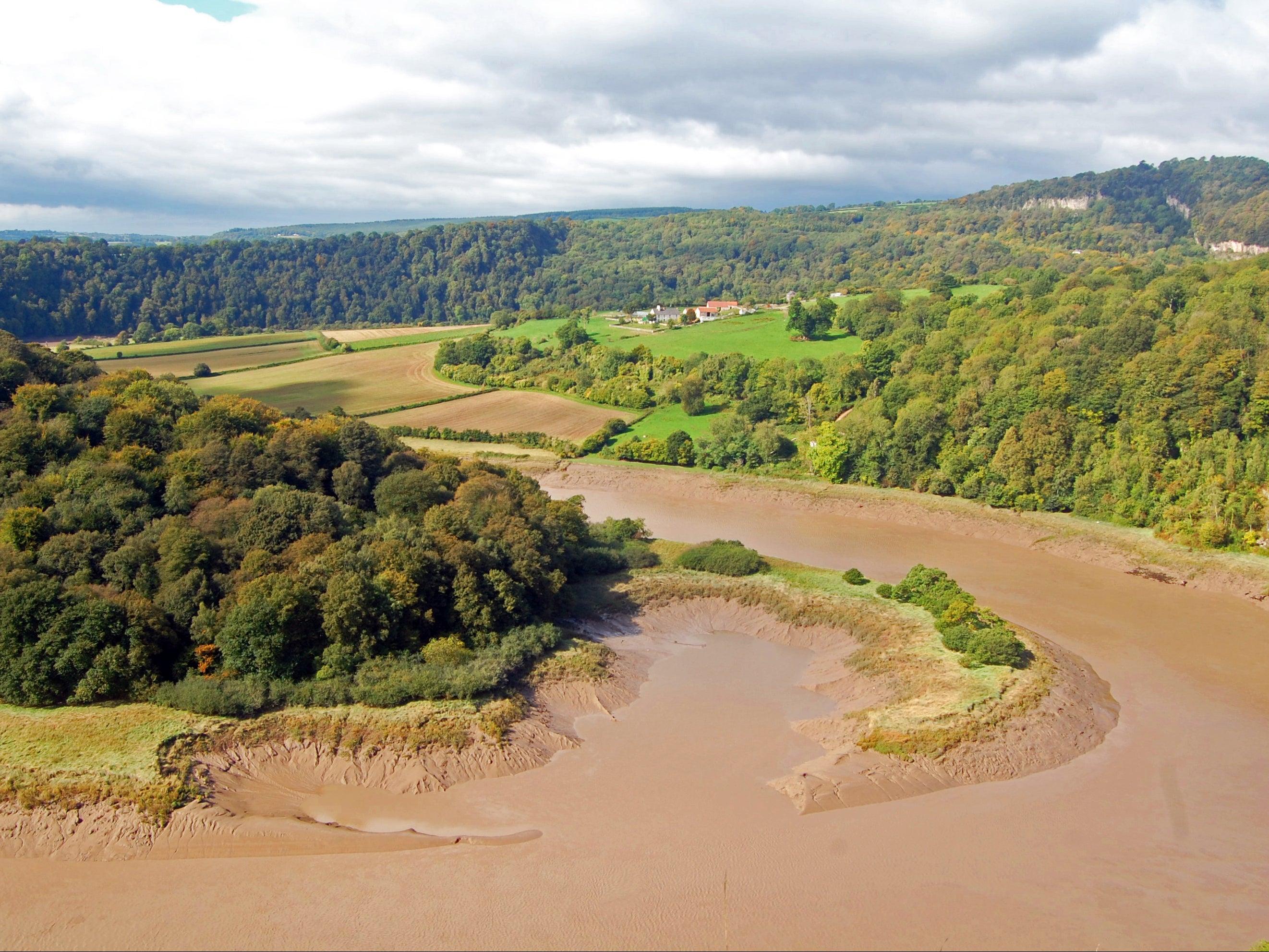 High levels of dangerous pollutants have been found at almost all stages of the River Wye which flows along the border between Wales and England