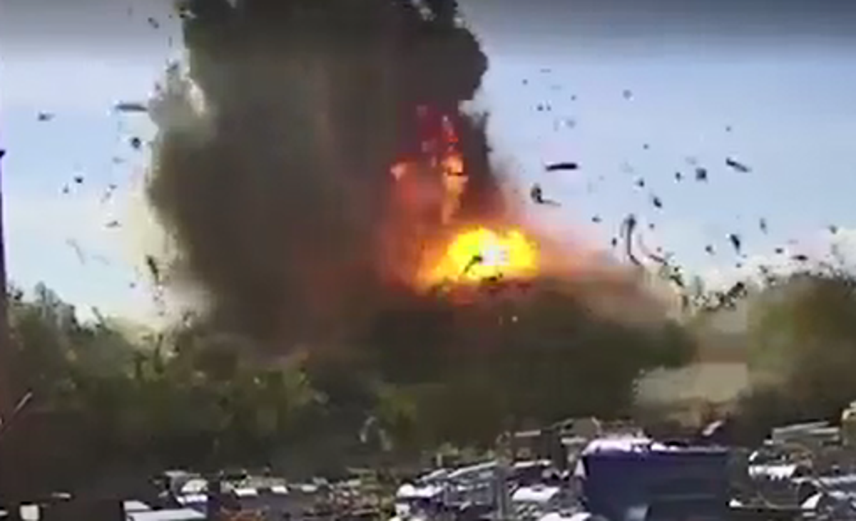 Moment Russian missile hits Ukrainian shopping centre captured on camera