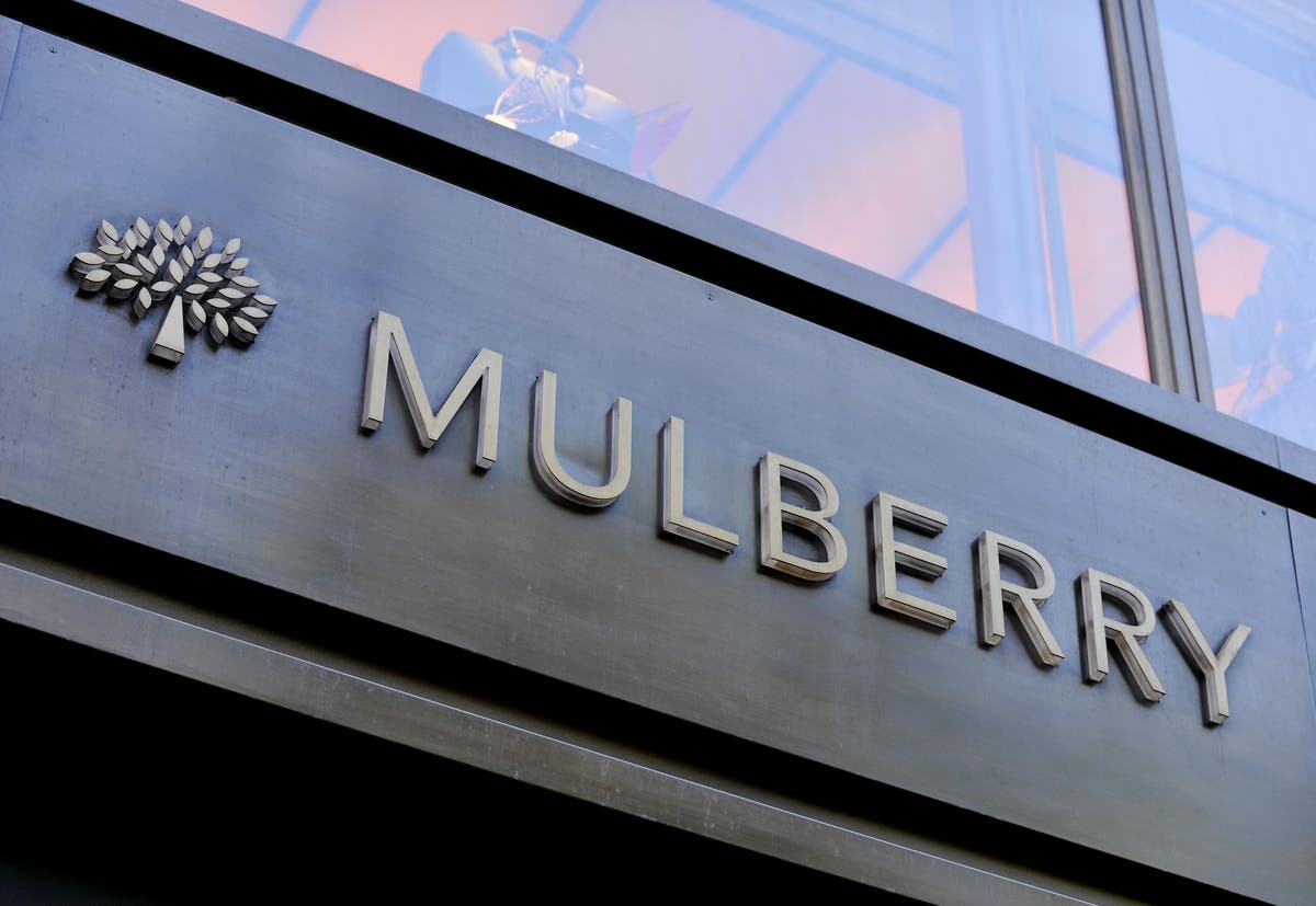 Mulberry boss calls for Government to reinstate tax-free shopping for tourists