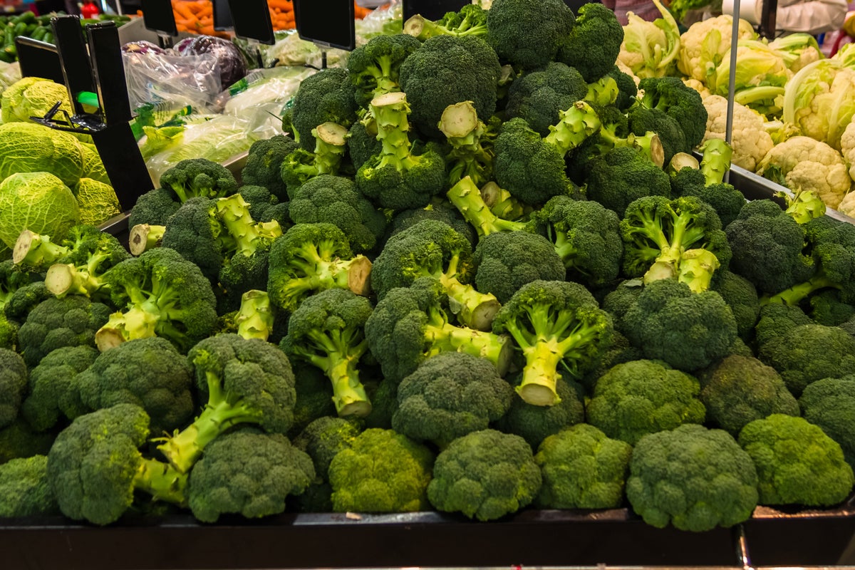 Warning of higher vegetable prices after heatwaves hit crops