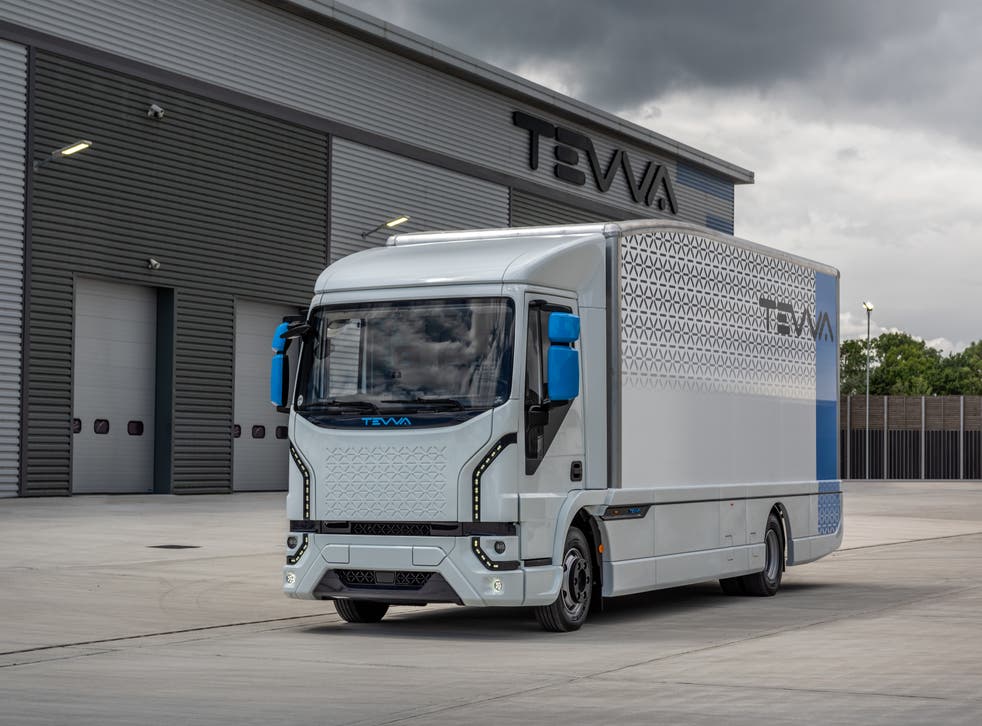 The first hydrogen and electric-powered lorry to be mass produced in the UK has been unveiled (Tevva/PA)