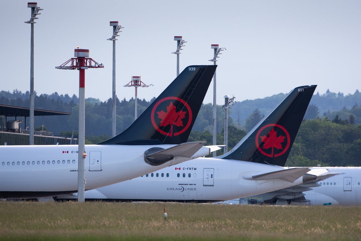 Air Canada planes at Zurich Airport