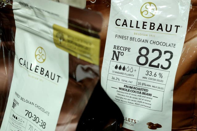 <p>Products of chocolate and cocoa product maker Barry Callebaut are displayed during  the company's annual news conference in Zurich</p>