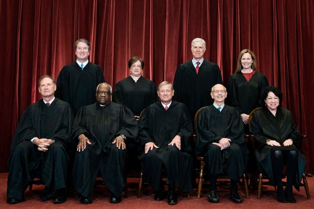 EEUU CORTE SUPREMA CATÓLICOS