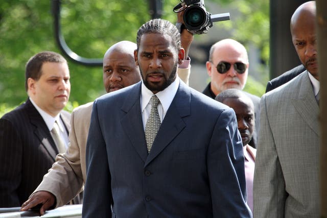<p>R Kelly will face further charges of child pornography in Chicago </p>