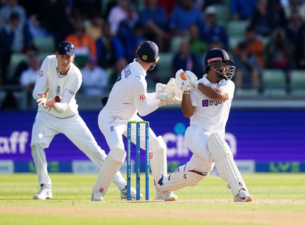 <p>Rishabh Pant was finally caught at slip to end his innings </p>