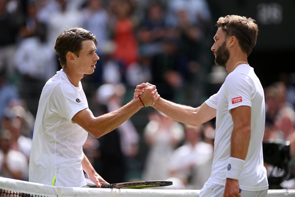 Wimbledon 2022 Alex De Minaur sees off spirited Liam Broady to reach fourth round The Independent
