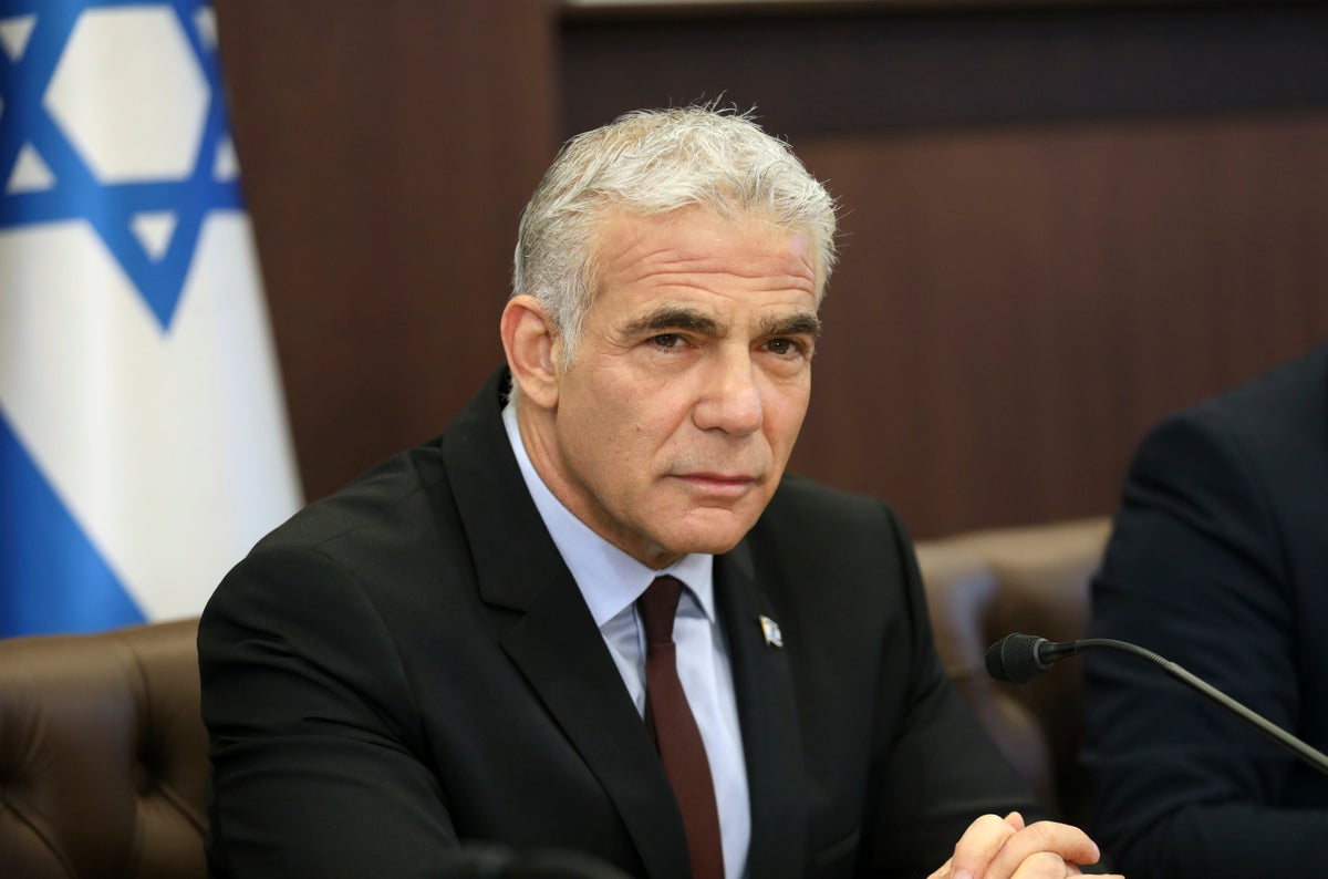 İsrail'in bekçisi Başbakan Lapid ilk Kabine toplantısını yaptı