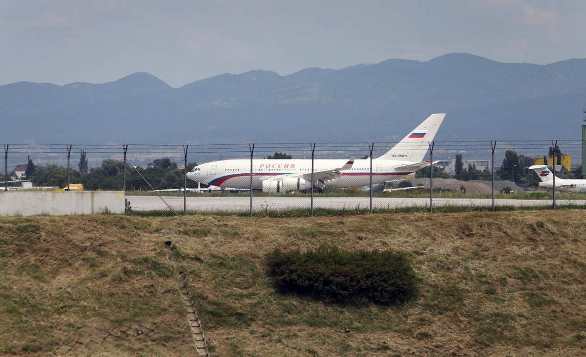 Russian diplomats to depart Bulgaria amid soaring tensions