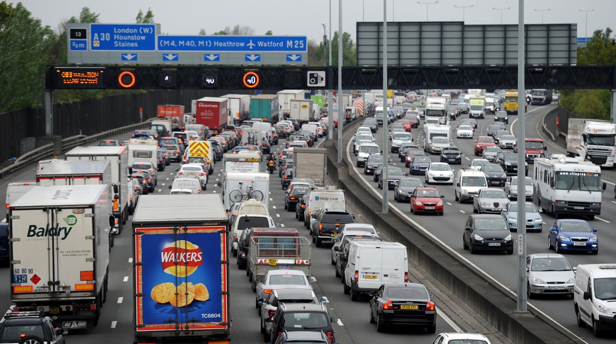 Fuel price protests – live: Drivers urged to stay home as major disruption likely across UK
