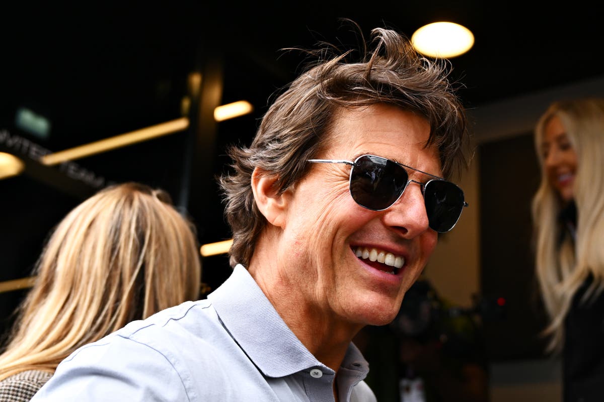 Director shares new death-defying stunt photo of Tom Cruise