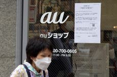 Outages disrupt services at Japan's No. 2 telecoms carrier