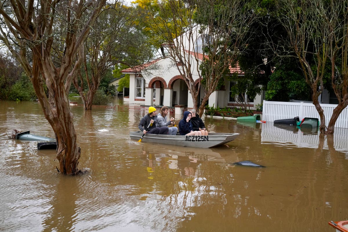 Thousand more evacuate as Sydney receives same rainfall in four days that London gets in a year