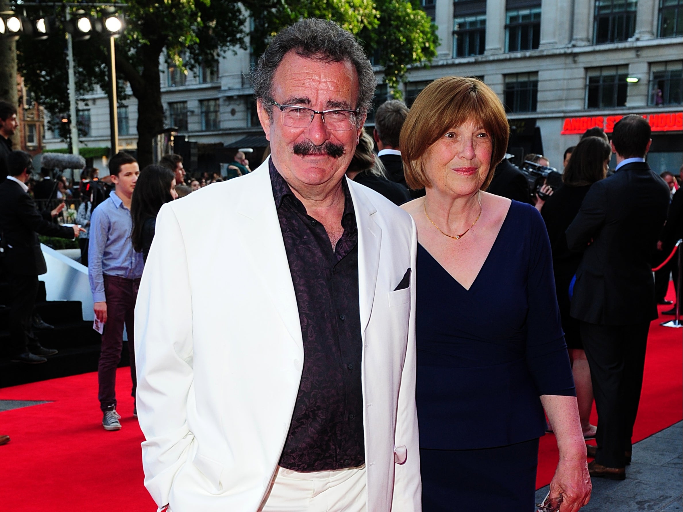 Lord Winston has accused the emergency services of wasting time as Lady Winston lay dying in his arms