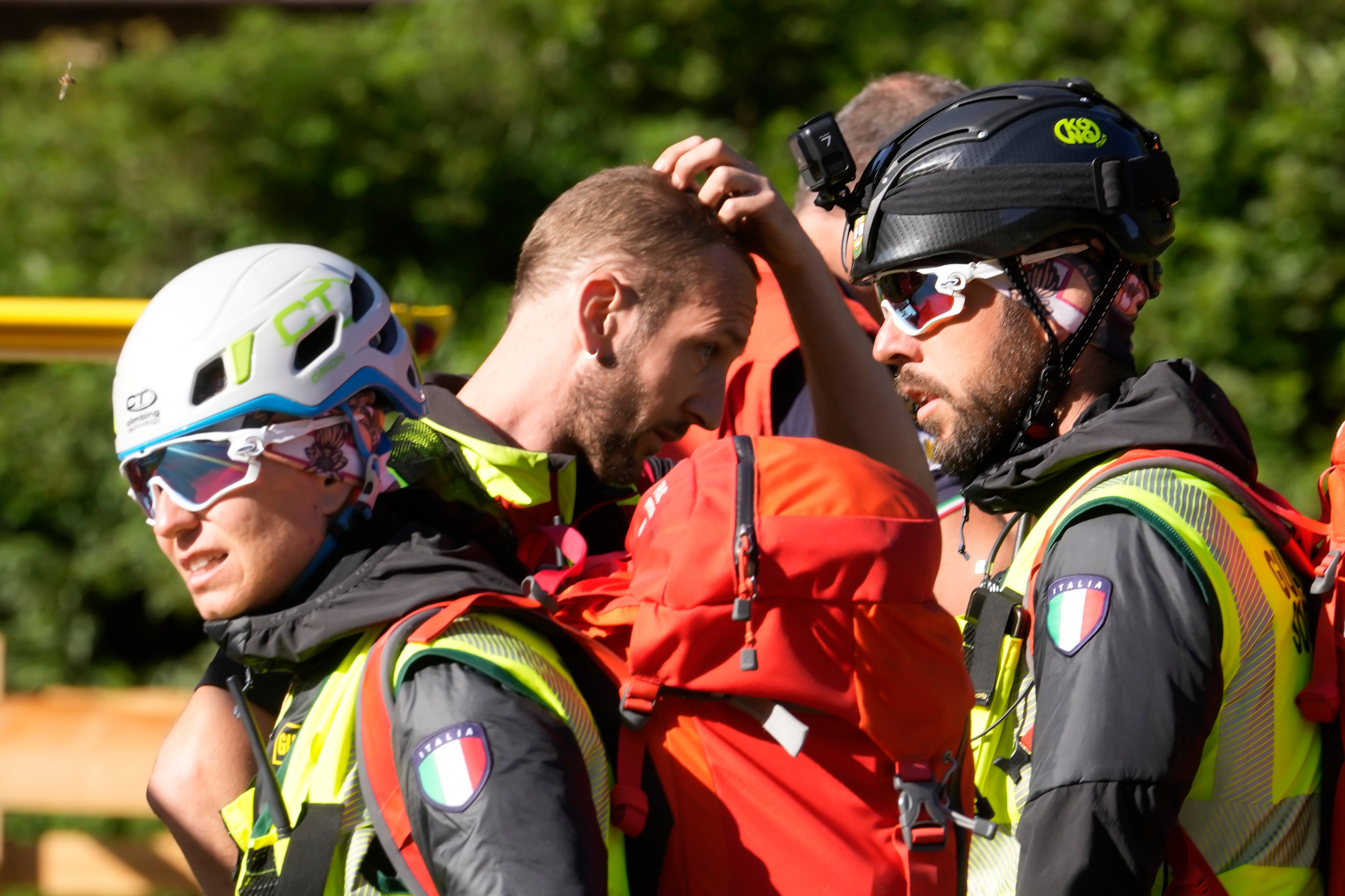 Italy Glacier Hikers Killed