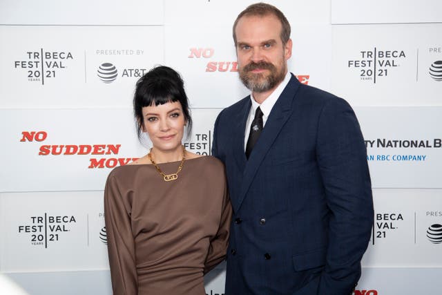 <p>Lily Allen and David Harbour</p>