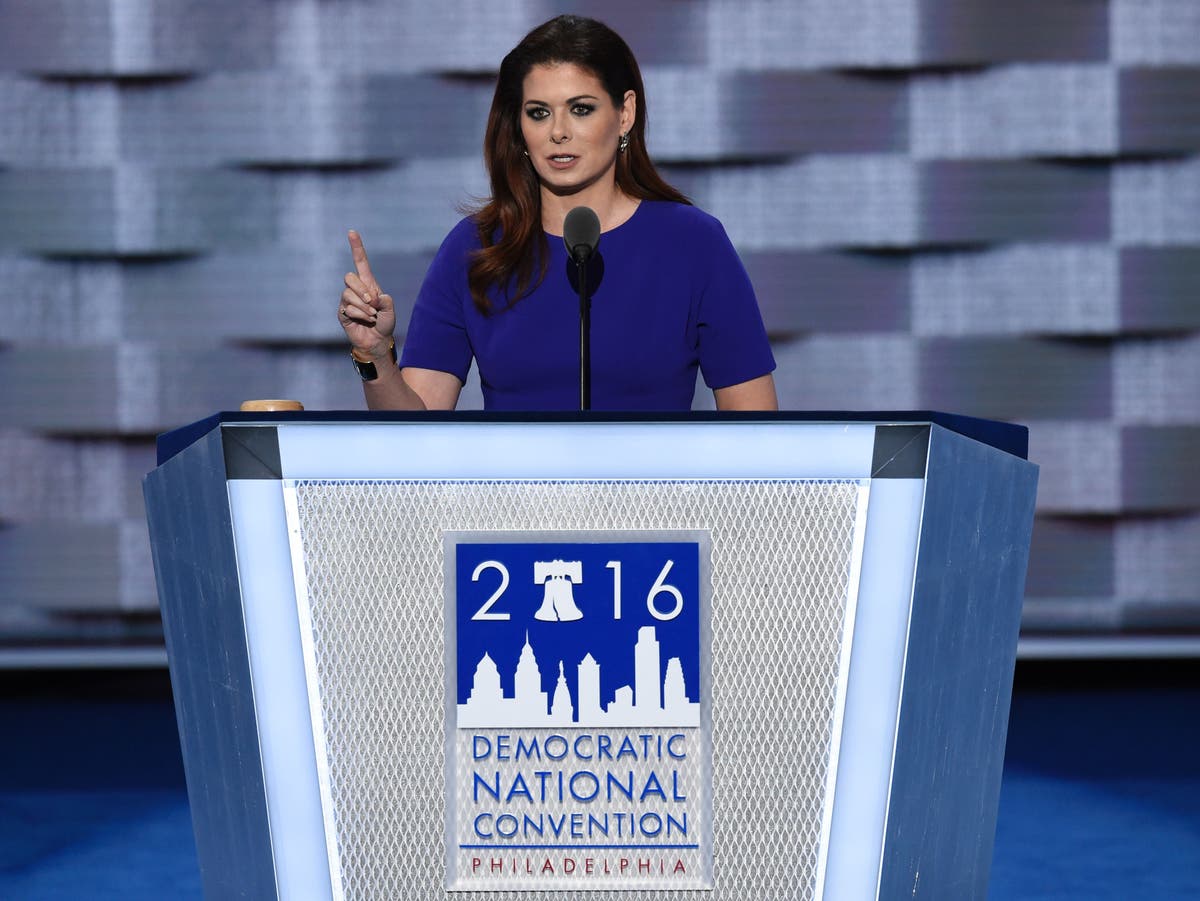 Debra Messing reportedly says there’s no point in voting after abortion decision