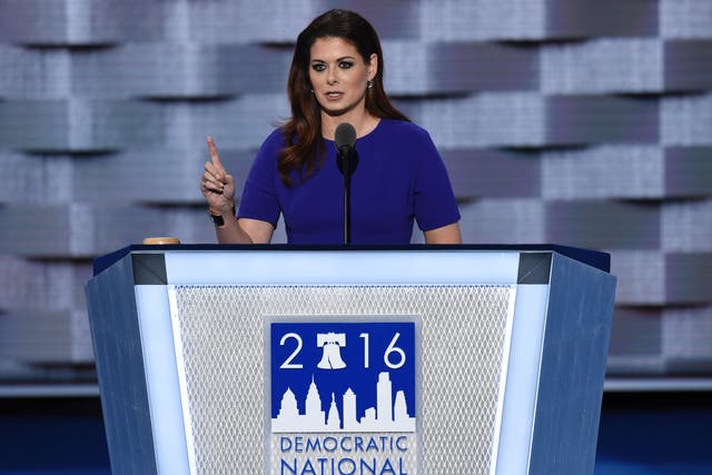 <p>Debra Messing speaks at the 2016 Democratic National Convention</p>
