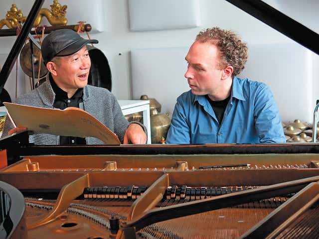 <p>Tan Dun (left) released the new album <em>Eight Memories in Watercolour</em>, featuring his piano music performed by the Dutch pianist Ralph van Raat   </p>
