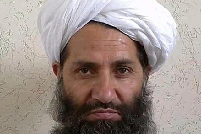 <p>Afghan supreme leader imposes full sharia law </p>