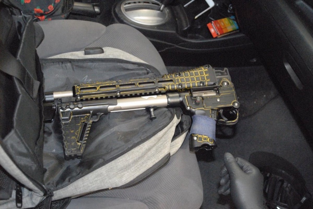 Polis, Highland Park zanlısının silahının fotoğrafını paylaştı