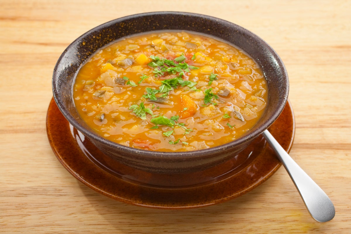 Popular soup sold across US recalled over can defect